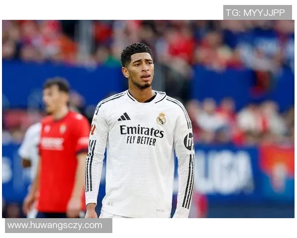 足球明星因涉嫌违法被捕入狱引发球迷热议与媒体关注