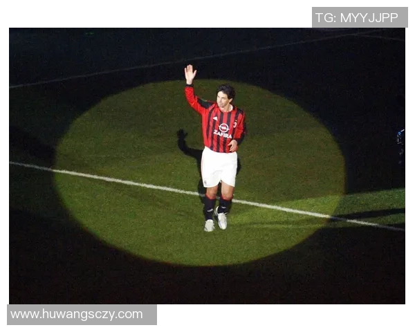 金俊秀心目中的足球偶像与他热爱的比赛瞬间分享